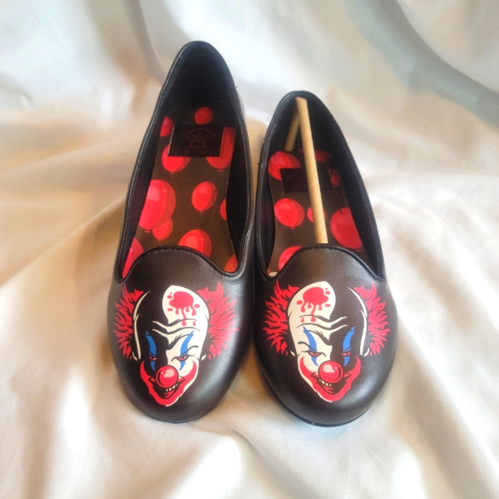 BNWOB Strange Cult IT Clown flats black sz 5 spooky goth